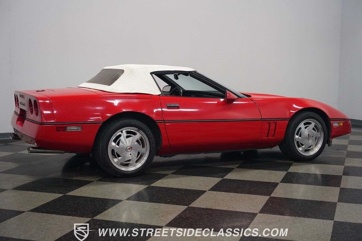 Chevrolet-Corvette-Cabriolet-1988-16