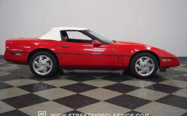 Chevrolet-Corvette-Cabriolet-1988-17