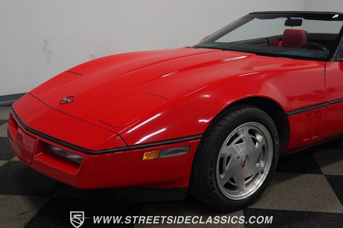 Chevrolet-Corvette-Cabriolet-1988-23