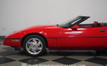 Chevrolet-Corvette-Cabriolet-1988-25