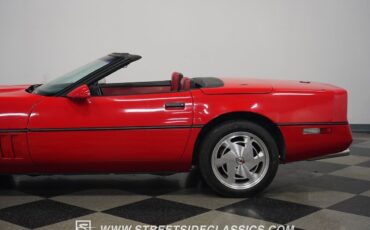 Chevrolet-Corvette-Cabriolet-1988-26