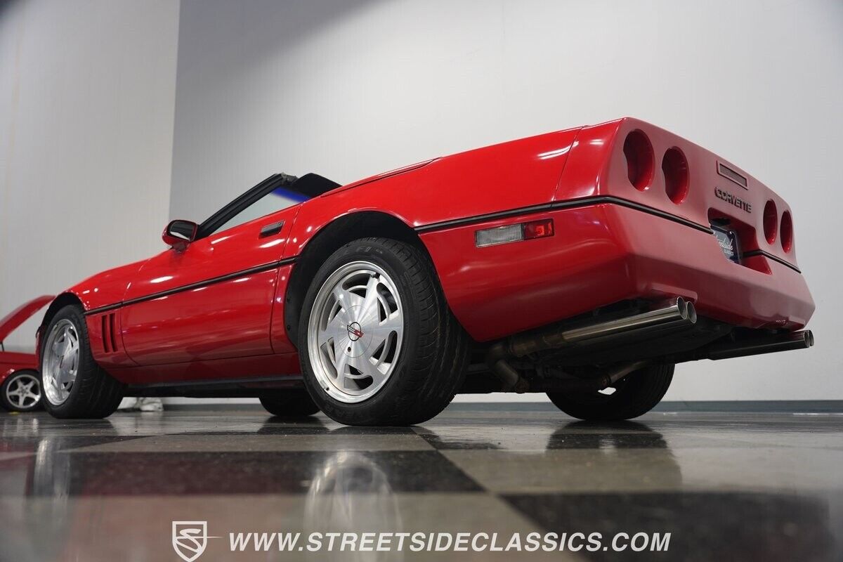 Chevrolet-Corvette-Cabriolet-1988-27