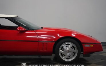 Chevrolet-Corvette-Cabriolet-1988-33