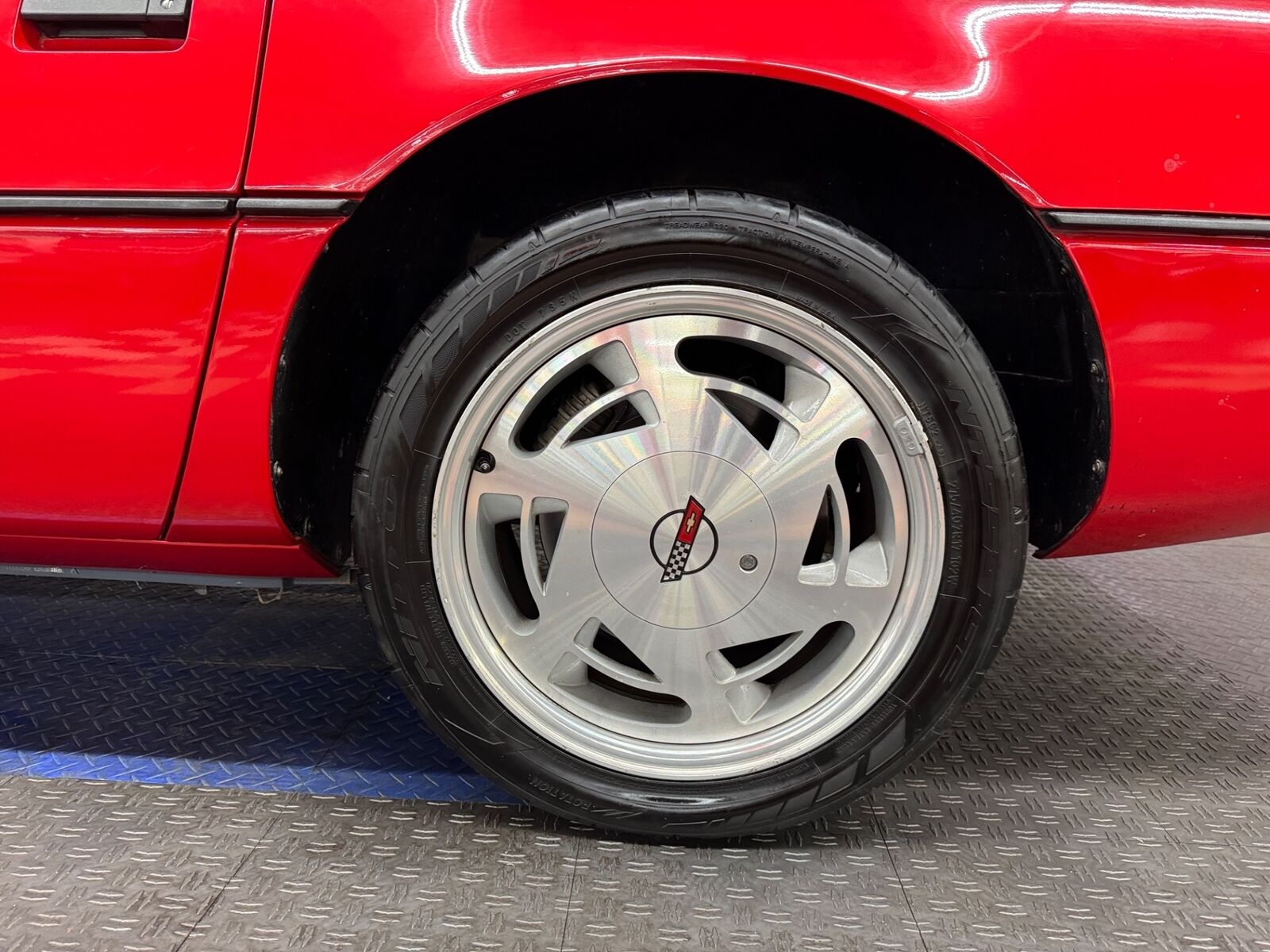 Chevrolet-Corvette-Cabriolet-1988-Red-Red-24140-31