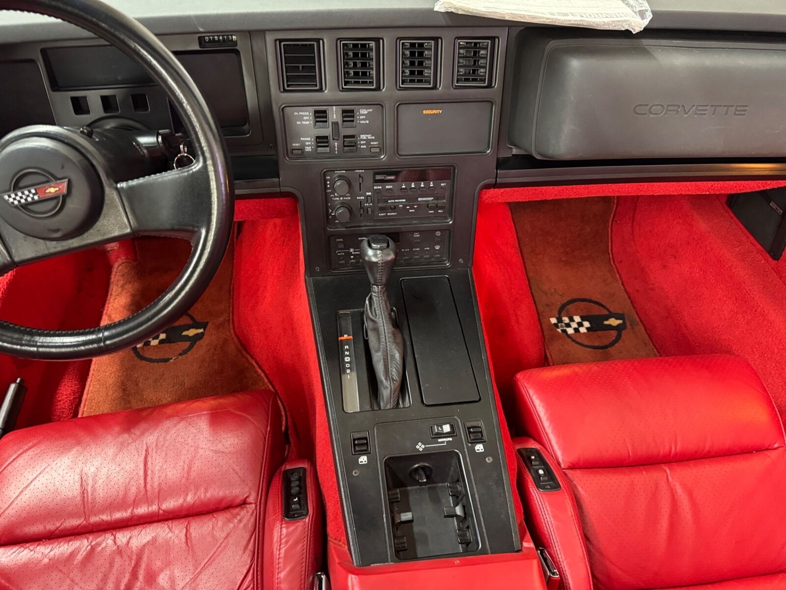 Chevrolet-Corvette-Cabriolet-1988-Red-Red-24140-34