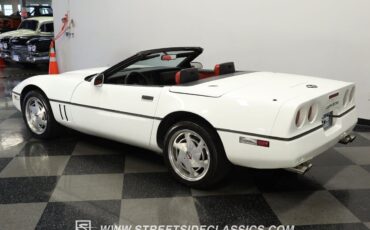 Chevrolet-Corvette-Cabriolet-1989-6