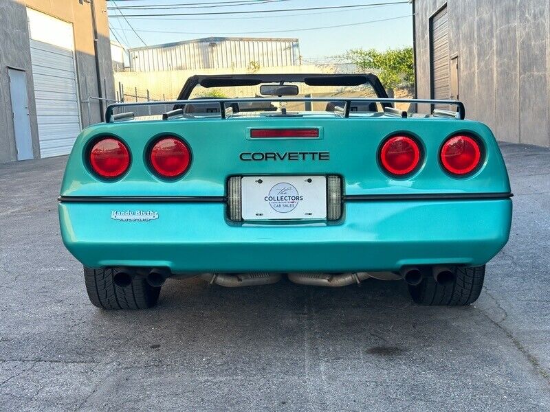 Chevrolet-Corvette-Cabriolet-1990-32