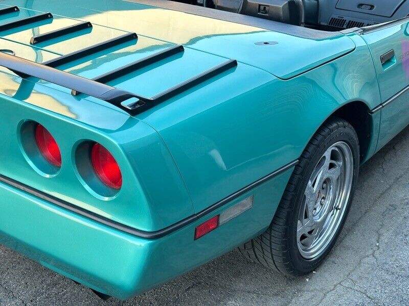 Chevrolet-Corvette-Cabriolet-1990-33