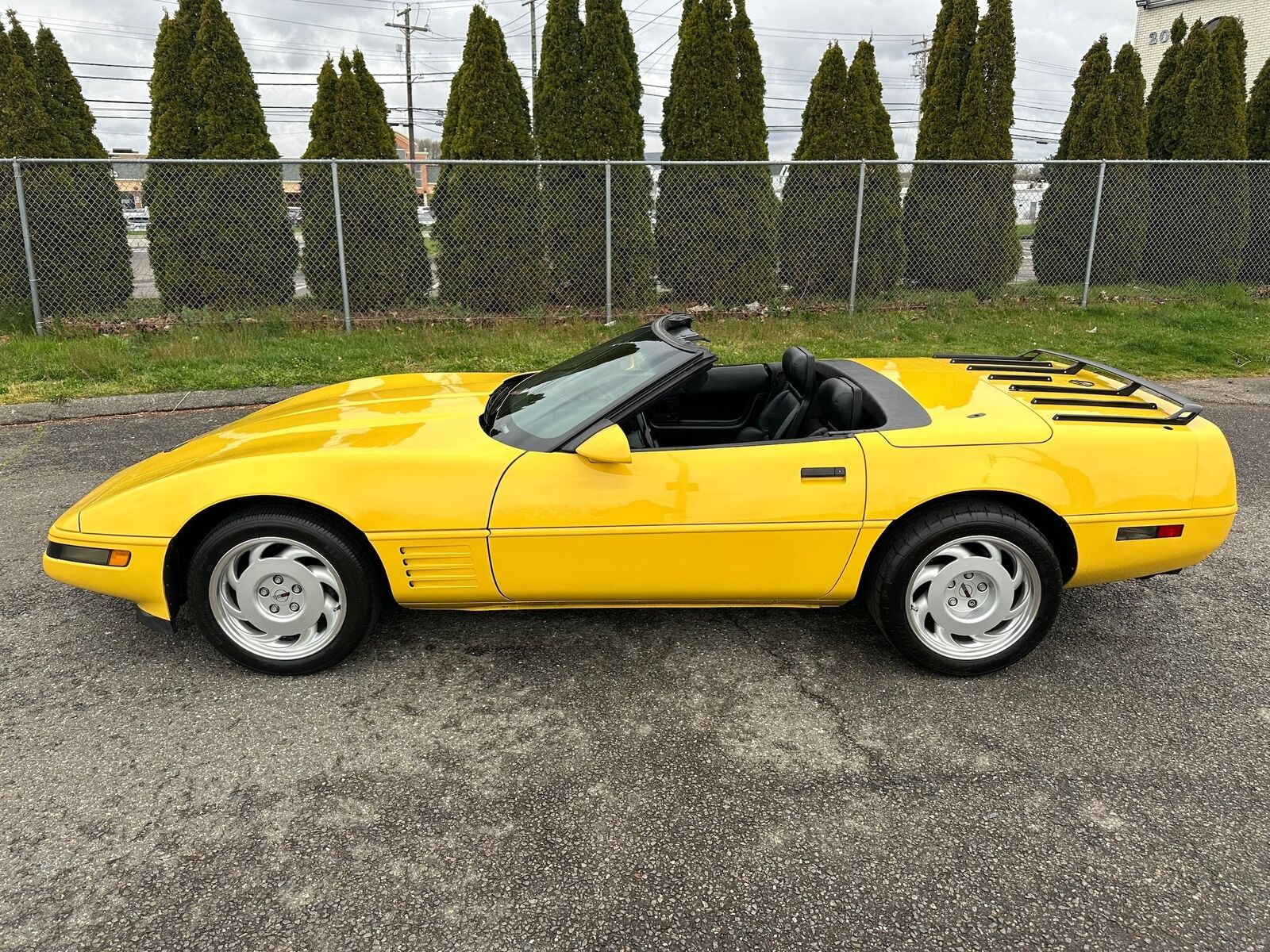 Chevrolet-Corvette-Cabriolet-1992-2