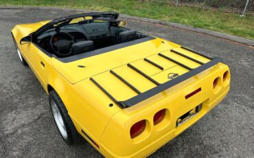 Chevrolet-Corvette-Cabriolet-1992-28