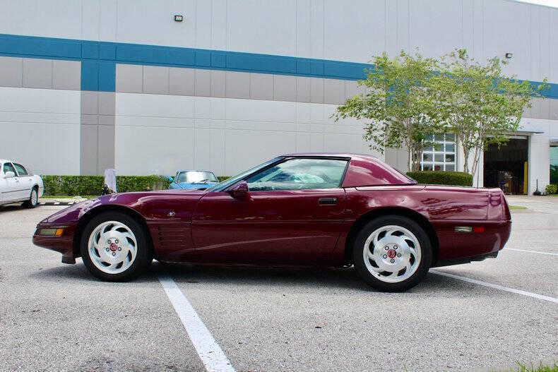 Chevrolet-Corvette-Cabriolet-1993-Red-Red-96562-8