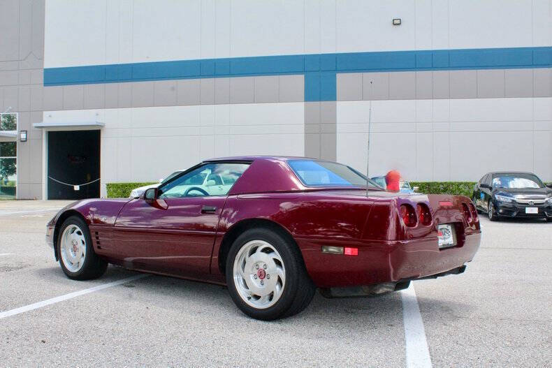 Chevrolet-Corvette-Cabriolet-1993-Red-Red-96562-9