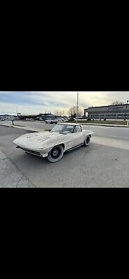 Chevrolet-Corvette-Coupe-1963-14