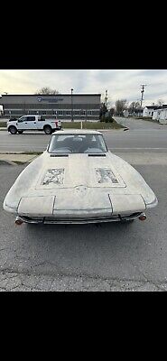 Chevrolet-Corvette-Coupe-1963-15