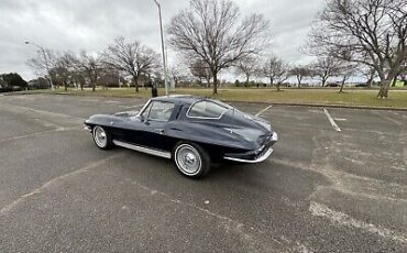 Chevrolet-Corvette-Coupe-1963-3