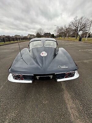 Chevrolet-Corvette-Coupe-1963-6