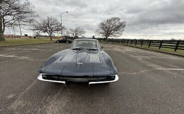 Chevrolet-Corvette-Coupe-1963-8