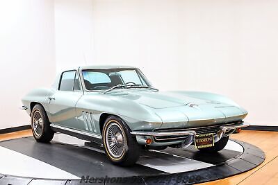 Chevrolet-Corvette-Coupe-1966-Green-Green-18934-6