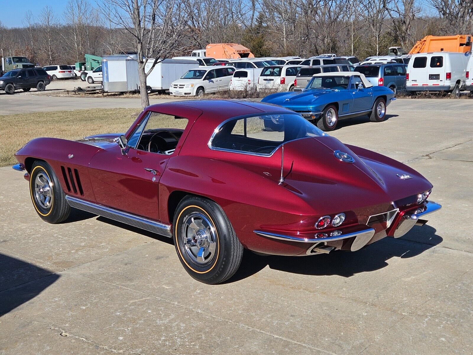 Chevrolet-Corvette-Coupe-1966-MILANO-MAROON-Black-94291-16