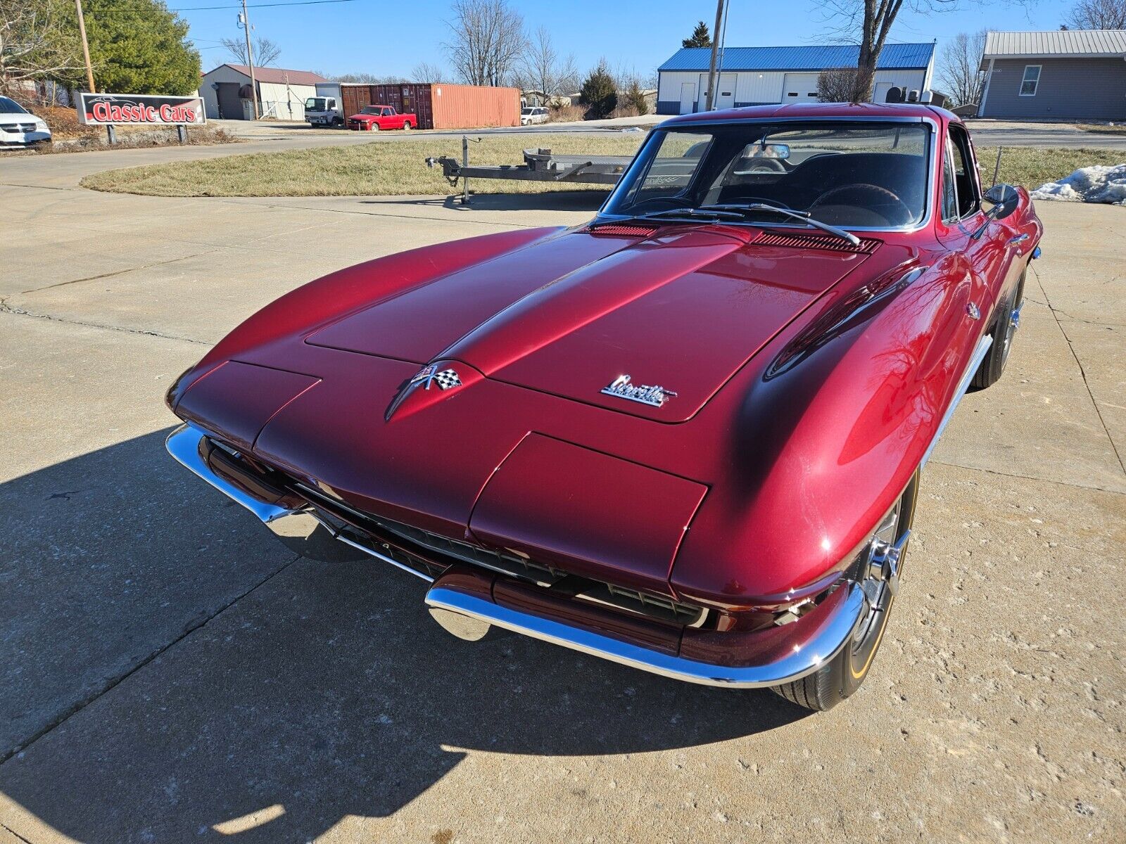 Chevrolet-Corvette-Coupe-1966-MILANO-MAROON-Black-94291-3