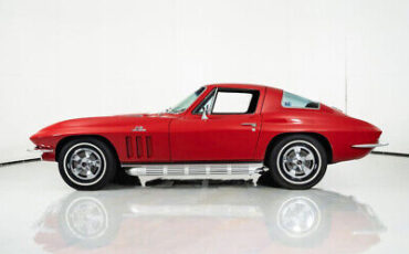 Chevrolet-Corvette-Coupe-1966-Red-Black-12592-7