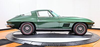 Chevrolet-Corvette-Coupe-1967-Green-White-35201-7