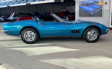 Chevrolet-Corvette-Coupe-1968-3