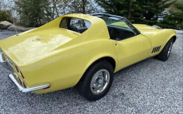 Chevrolet-Corvette-Coupe-1968-4