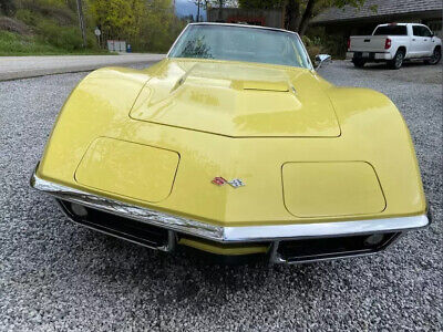 Chevrolet-Corvette-Coupe-1968-5