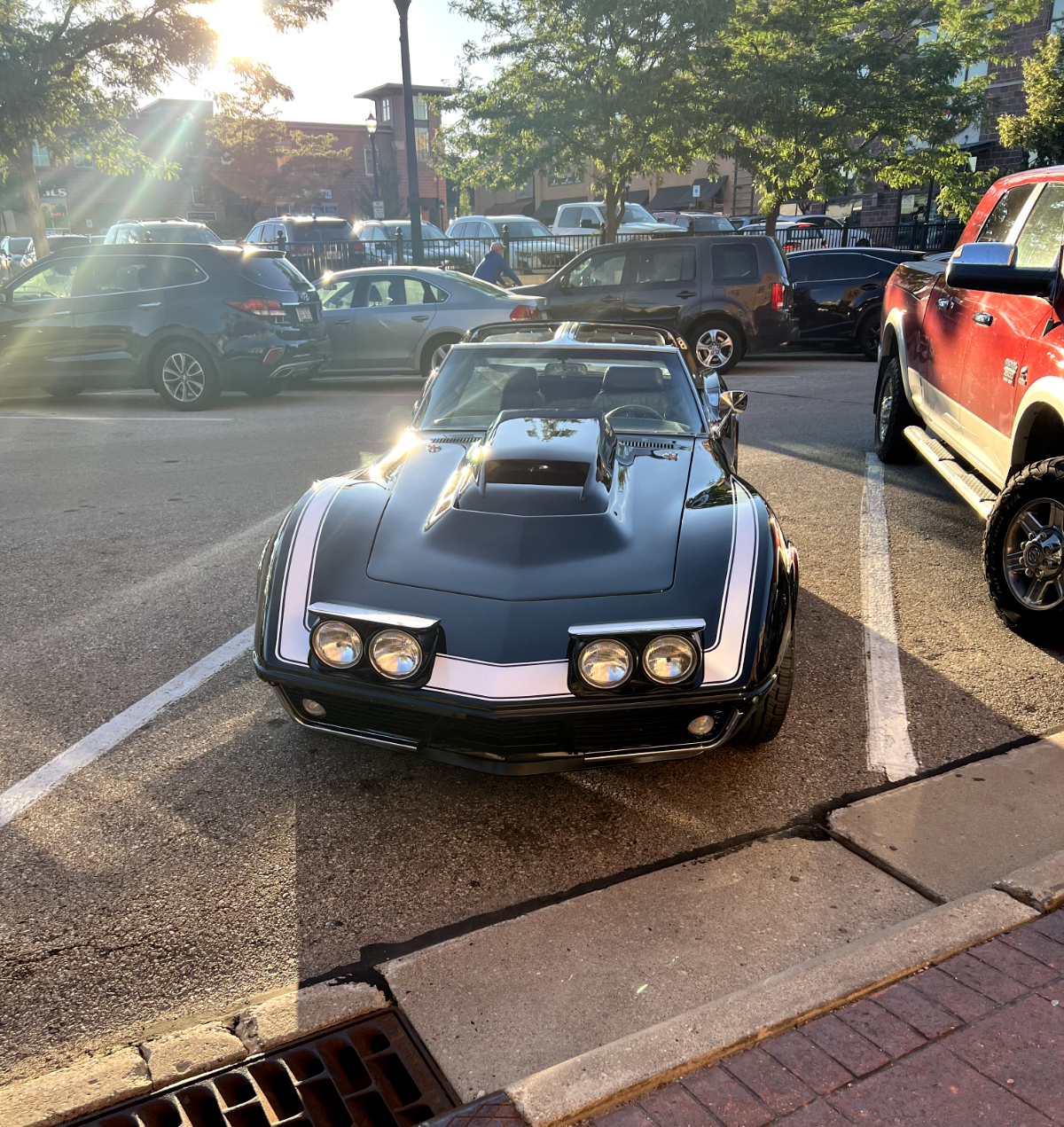 Chevrolet-Corvette-Coupe-1969-Black-Black-4828-3