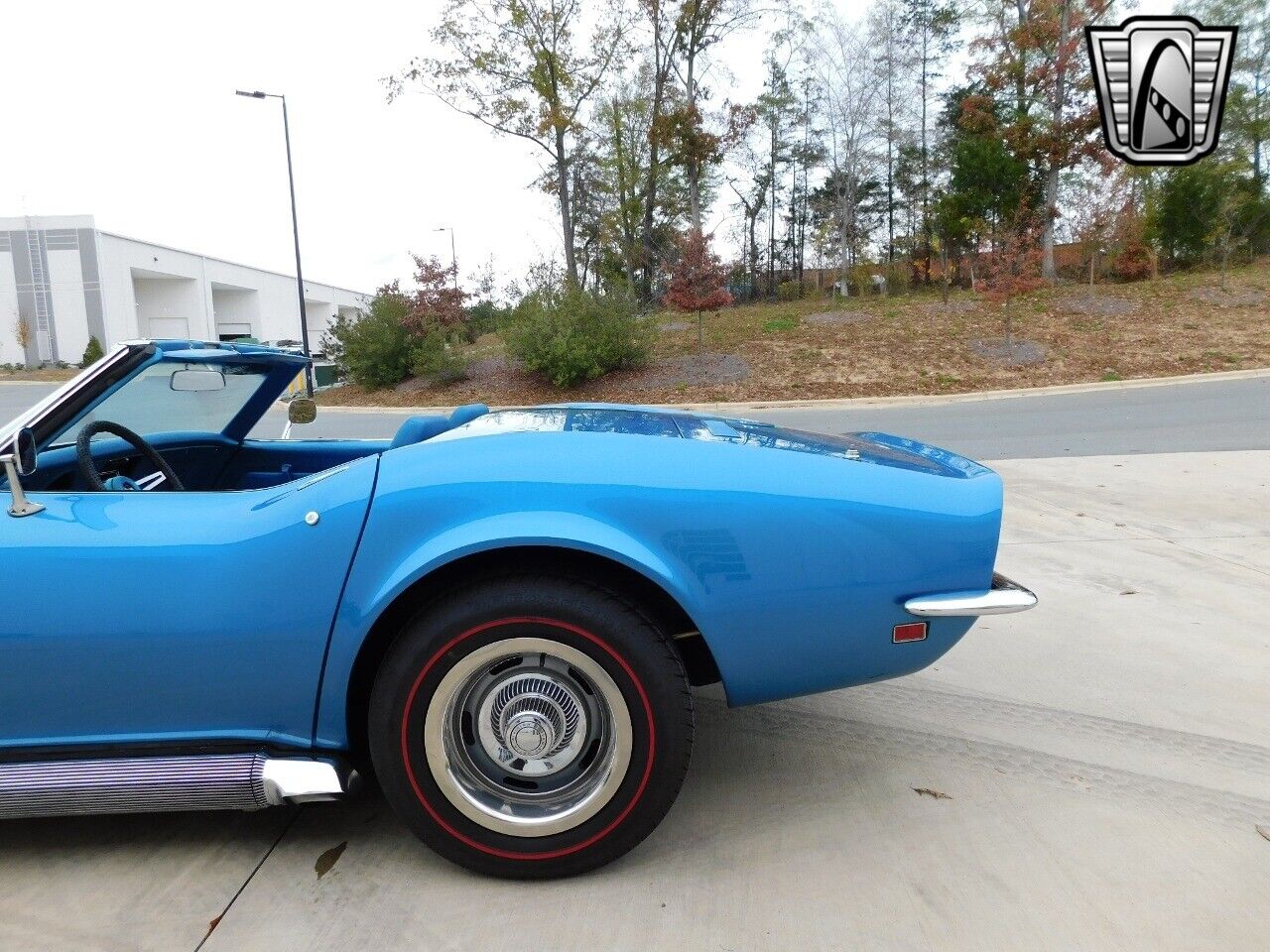 Chevrolet-Corvette-Coupe-1969-Blue-Blue-122766-7