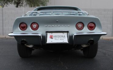 Chevrolet-Corvette-Coupe-1969-Silver-Gray-72250-12