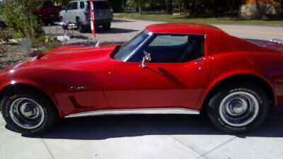 Chevrolet-Corvette-Coupe-1973-Red-Black-7895-2