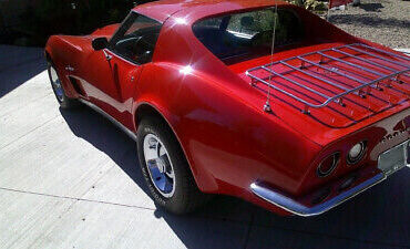 Chevrolet-Corvette-Coupe-1973-Red-Black-7895-3