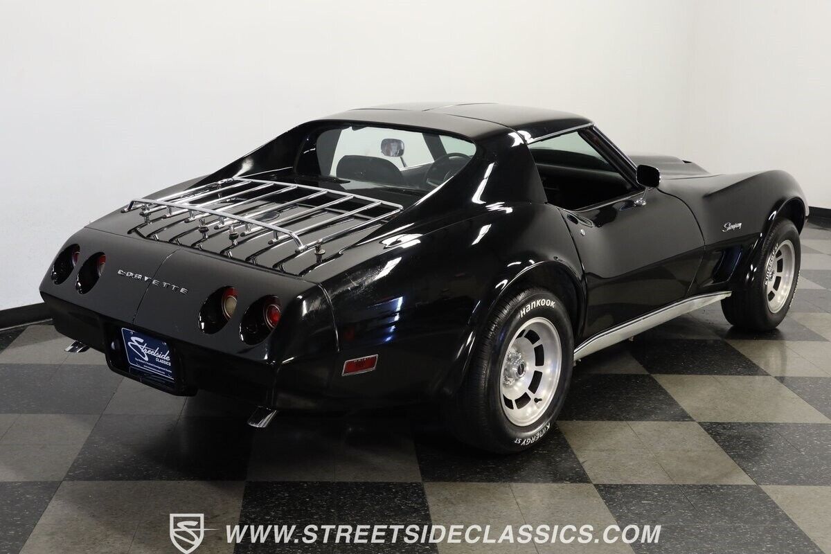 Chevrolet-Corvette-Coupe-1974-Black-Black-79244-10