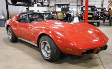 Chevrolet-Corvette-Coupe-1977-Red-Black-82513-11