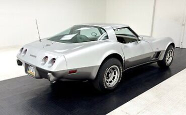 Chevrolet-Corvette-Coupe-1978-5