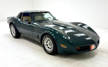 Chevrolet-Corvette-Coupe-1980-7