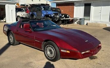 Chevrolet-Corvette-Coupe-1985-Burgundy-Burgundy-105583-3