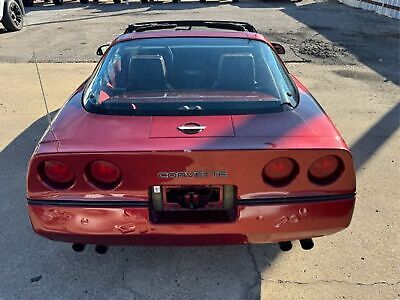 Chevrolet-Corvette-Coupe-1985-Burgundy-Burgundy-105583-7