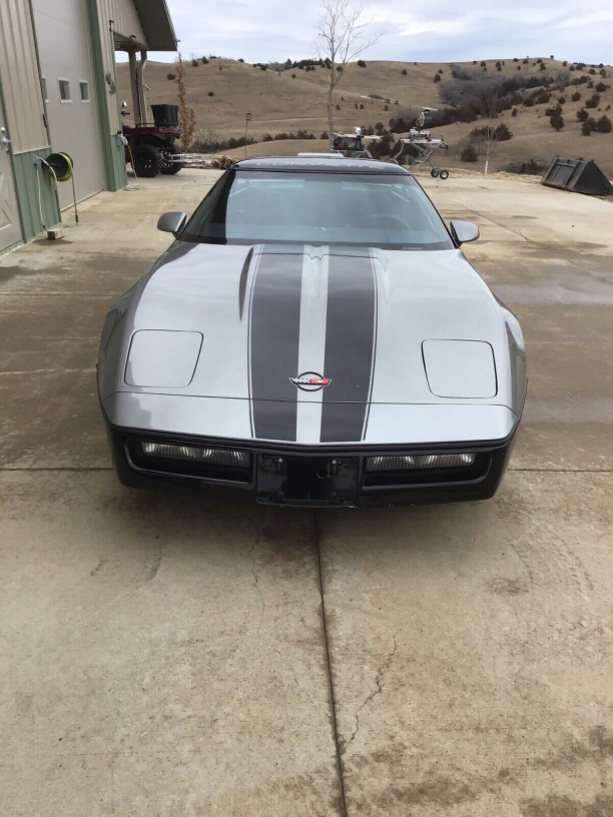 Chevrolet-Corvette-Coupe-1986-2