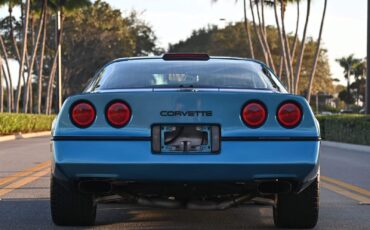 Chevrolet-Corvette-Coupe-1987-Blue-Blue-62019-4