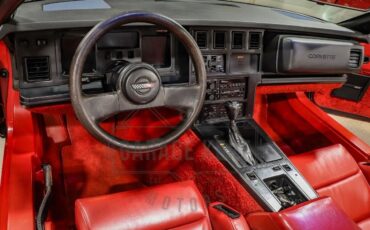 Chevrolet-Corvette-Coupe-1987-Red-Red-174804-3