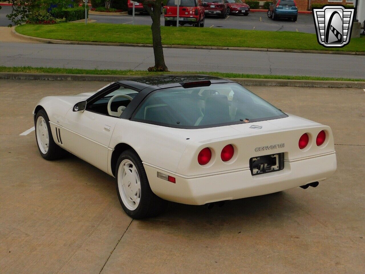 Chevrolet-Corvette-Coupe-1988-9