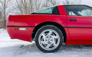 Chevrolet-Corvette-Coupe-1990-Red-Black-12633-9