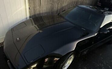 Chevrolet-Corvette-Coupe-1992-Black-Black-86905-2