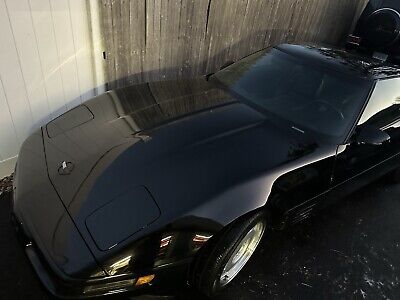 Chevrolet-Corvette-Coupe-1992-Black-Black-86905-2