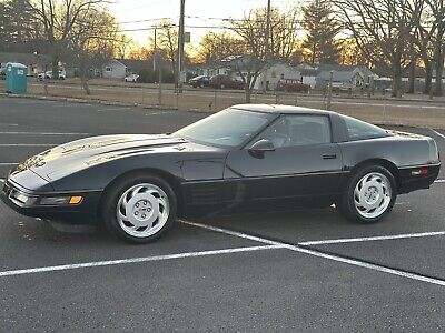 Chevrolet-Corvette-Coupe-1992-Black-Black-86905-3