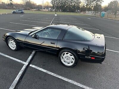 Chevrolet-Corvette-Coupe-1992-Black-Black-86905-4