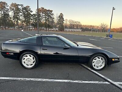 Chevrolet-Corvette-Coupe-1992-Black-Black-86905-5